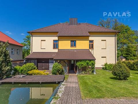 Prodej činžovního domu, Malonty, 389 m2