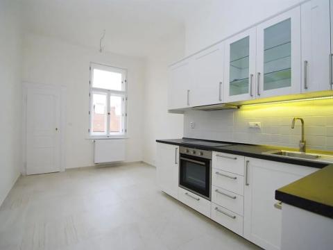 Pronájem bytu 2+kk, Praha - Vinohrady, Mánesova, 47 m2