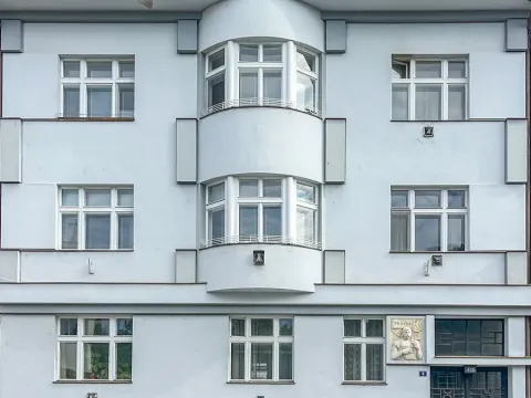 Pronájem bytu 2+1, Hradec Králové, Nerudova, 78 m2