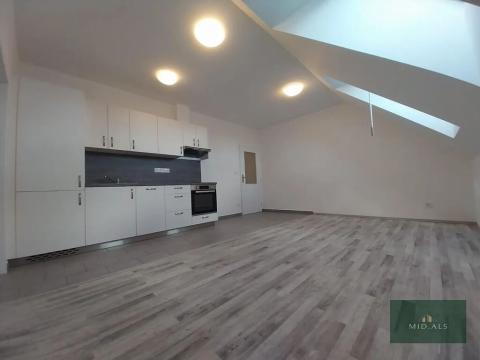 Pronájem bytu 2+kk, Rokycany, Komenského, 49 m2