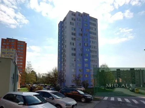 Prodej bytu 2+1, Tachov, Zárečná, 68 m2