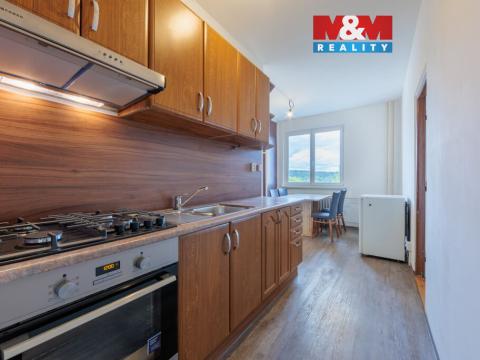 Prodej bytu 3+1, Nová Role, Školní, 58 m2