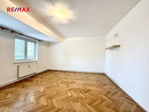 Pronájem bytu 2+1, Kladno, Vítězná, 63 m2
