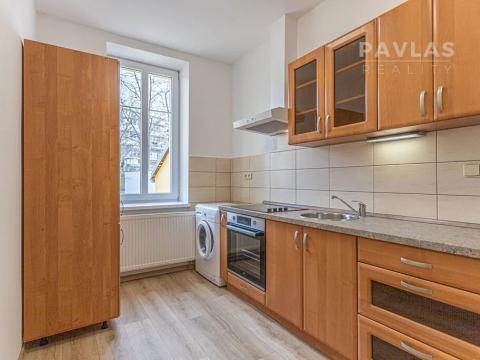 Pronájem bytu 1+1, České Budějovice, Lidická tř., 36 m2