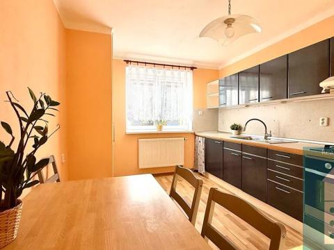 Pronájem bytu 2+1, Kroměříž, Vrobelova, 56 m2
