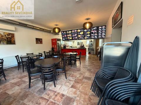 Pronájem restaurace, Pardubice, Okrajová, 120 m2