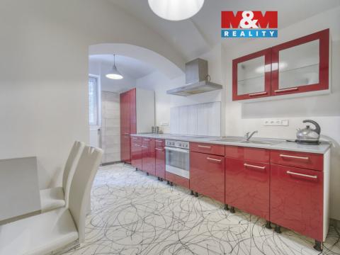 Prodej bytu 3+1, Plzeň - Jižní Předměstí, Plachého, 103 m2