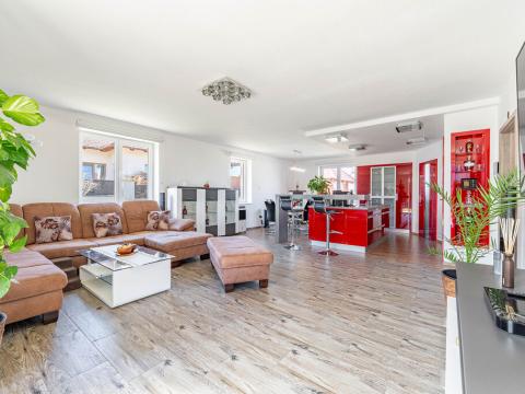 Prodej rodinného domu, Kaplice, Polní, 240 m2