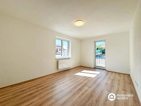 Prodej bytu 2+1, Vémyslice, 55 m2