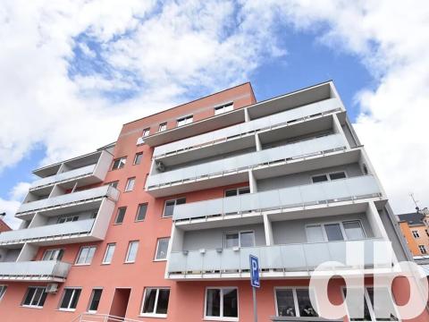 Pronájem bytu 3+kk, Karlovy Vary, Kosmonautů, 110 m2