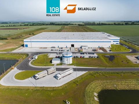 Pronájem skladu, Hrušky, 18000 m2