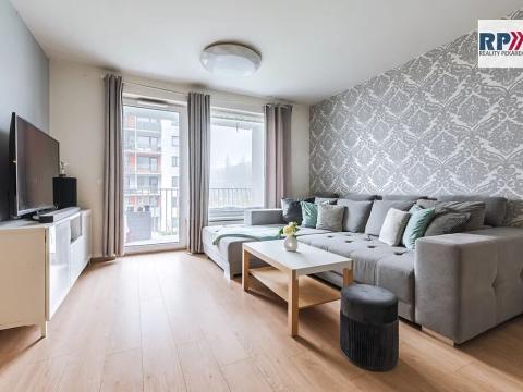 Prodej bytu 3+kk, Praha - Vysočany, Strnadových, 74 m2