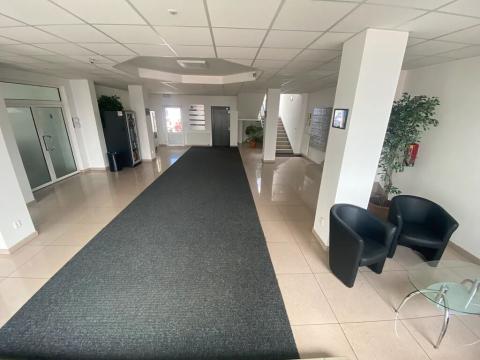 Pronájem kanceláře, Dalovice, Botanická, 136 m2