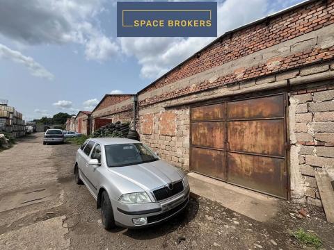 Pronájem skladu, Pardubice, 354 m2