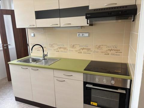 Pronájem bytu 1+1, Otrokovice, Polní, 32 m2