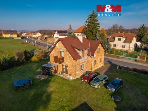 Prodej rodinného domu, Lochovice, 180 m2