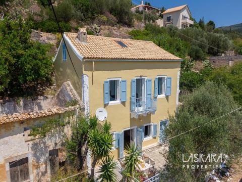 Prodej rodinného domu, Kefaloinia, Argostoli, Erissos, Řecko, 123 m2