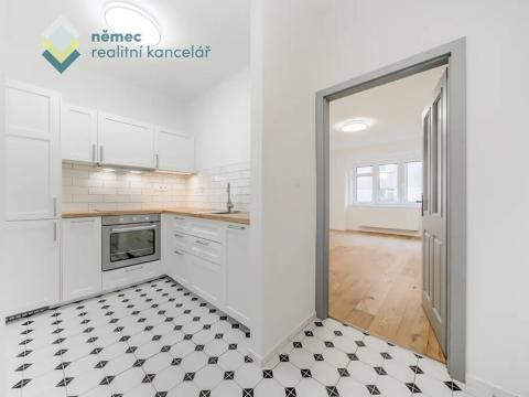 Pronájem bytu 1+1, Praha - Vysočany, Kolbenova, 35 m2