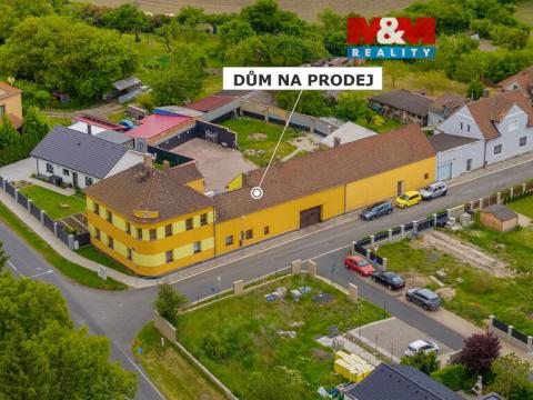 Prodej činžovního domu, Černčice, Husova, 732 m2