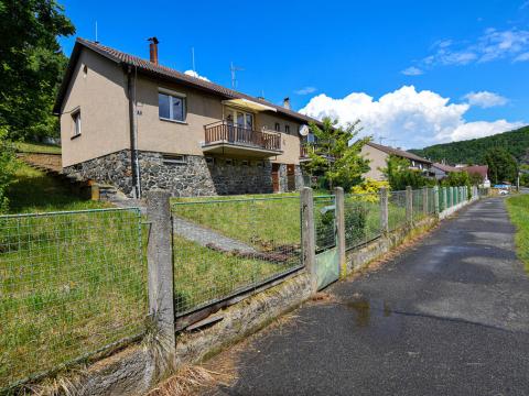 Prodej rodinného domu, Štěchovice - Třebenice, 140 m2