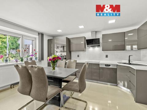 Prodej rodinného domu, Benátky nad Jizerou - Benátky nad Jizerou I, Miroslava Soumara, 178 m2