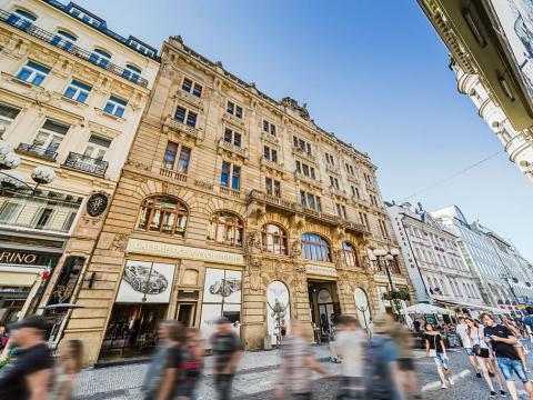 Pronájem kanceláře, Praha - Staré Město, 28. října, 630 m2