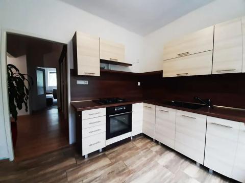 Prodej bytu 2+1, Karviná, Havířská, 58 m2