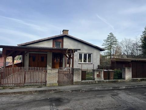 Prodej rodinného domu, Jindřichův Hradec, Sládkův kopec, 202 m2