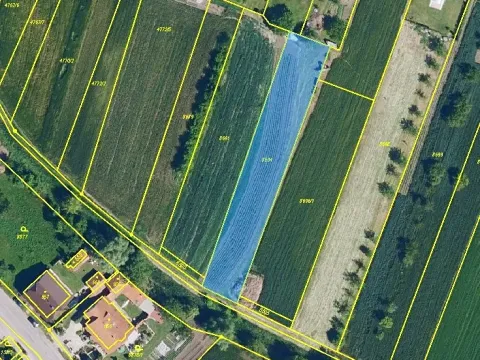 Prodej pozemku pro bydlení, Břežany, 1461 m2