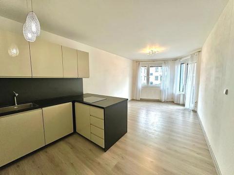 Prodej bytu 2+kk, Praha - Střížkov, Makedonská, 53 m2