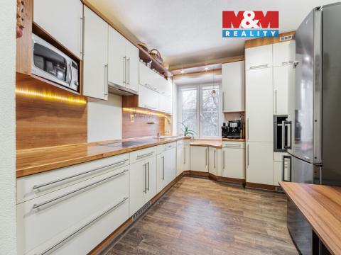 Prodej bytu 4+1, Karlovy Vary, Sládkova, 94 m2