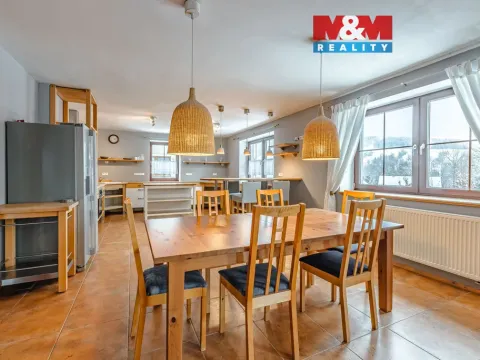 Prodej rodinného domu, Deštné v Orlických horách, 400 m2