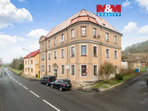 Prodej bytu 3+1, Trmice - Koštov, 67 m2