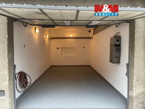 Pronájem garáže, Ostrava, 18 m2