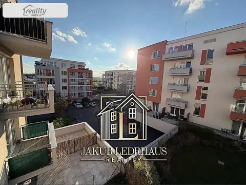 Prodej bytu 1+kk, Praha - Stodůlky, Toufarova, 33 m2