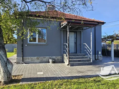Prodej rodinného domu, Aytos, Bulharsko, 95 m2