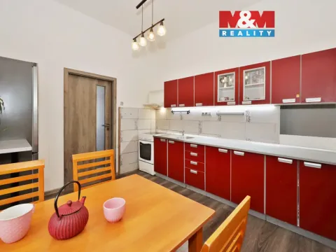 Prodej bytu 3+1, Úsobí, 73 m2