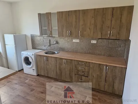 Prodej bytu 1+kk, Most, tř. Budovatelů, 37 m2