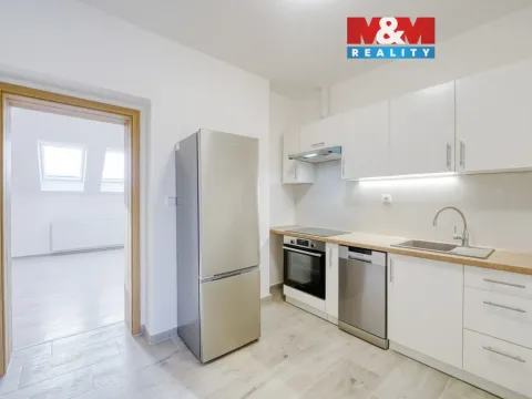 Pronájem bytu 1+1, Plzeň - Jižní Předměstí, Husova, 35 m2