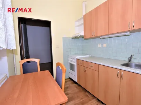 Pronájem bytu 1+1, Plzeň, Husova, 31 m2