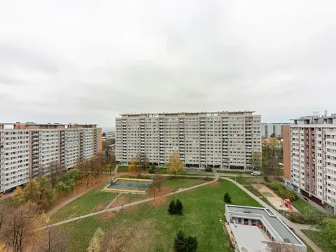 Pronájem bytu 2+kk, Praha - Kobylisy, Rajmonova, 55 m2