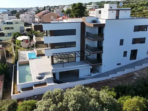 Prodej bytu 4+kk, Zadar, Chorvatsko, 125 m2