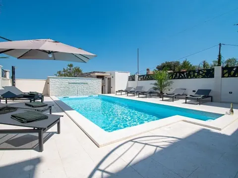 Prodej vily, Medulin, Chorvatsko, 300 m2