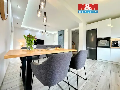 Prodej rodinného domu, Petrovice u Karviné - Dolní Marklovice, 180 m2