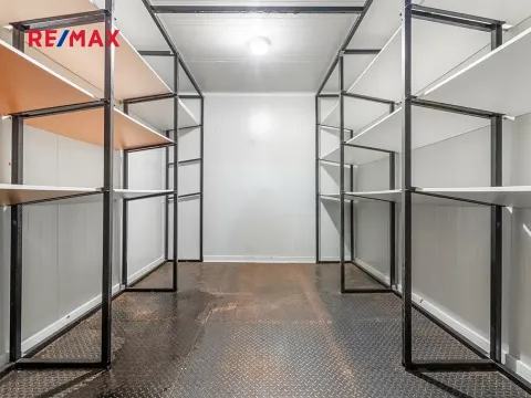 Pronájem komerční nemovitosti, Plzeň, Sokolovská, 12 m2