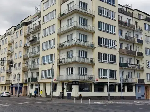 Pronájem bytu 1+1, Praha - Holešovice, Dělnická, 50 m2