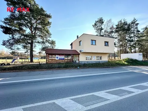 Prodej obchodního prostoru, Jindřichův Hradec, 150 m2