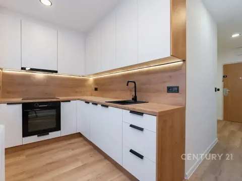 Pronájem bytu 2+1, Kadaň, Na Podlesí, 55 m2