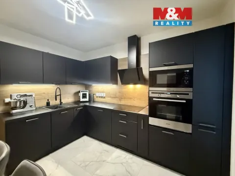 Prodej bytu 3+1, Ostrava - Zábřeh, Petruškova, 70 m2