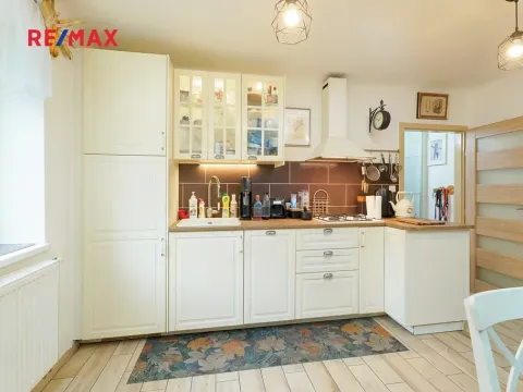 Prodej bytu 2+1, Kladno, Helsinská, 2750 m2